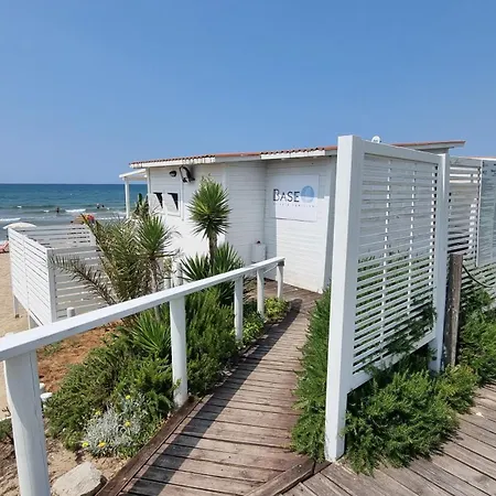 La A 100 Metri Dal Mare Bandiera Blu